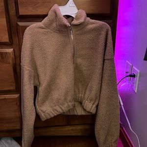 Tan fuzzy cropped shirt with zipper (never worn)